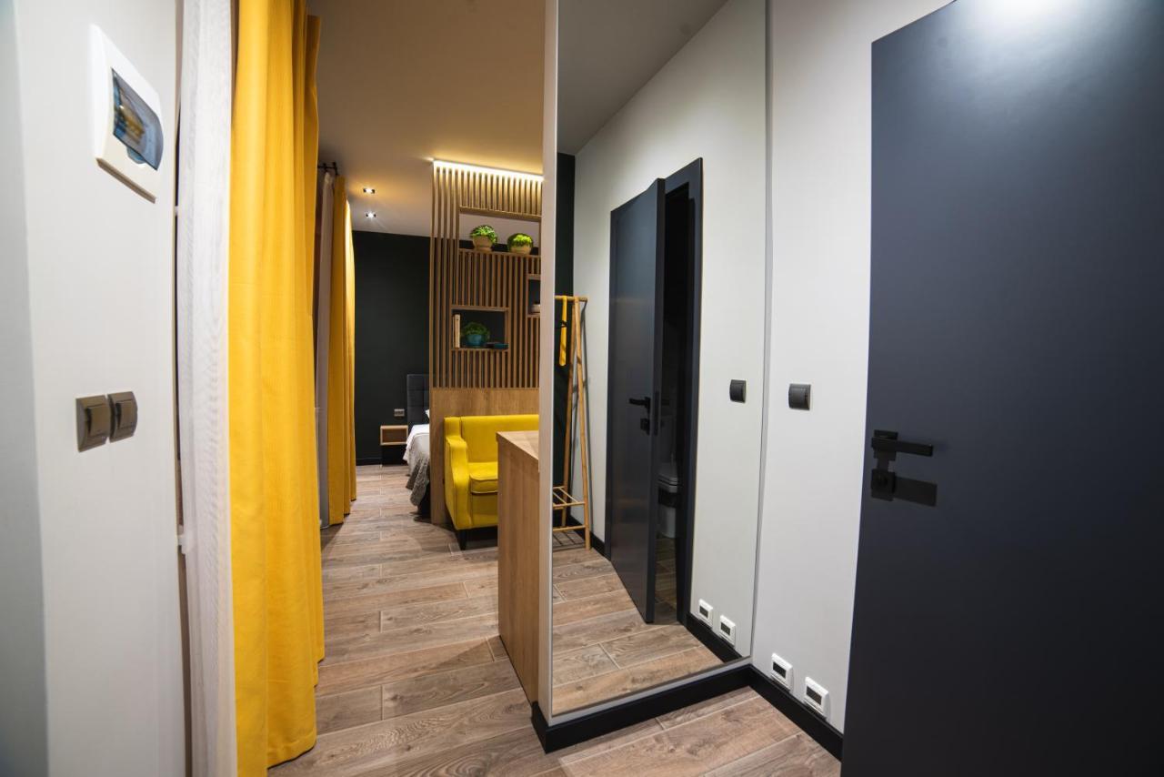 אוזהורוד Luxury Apartments Petofi מראה חיצוני תמונה