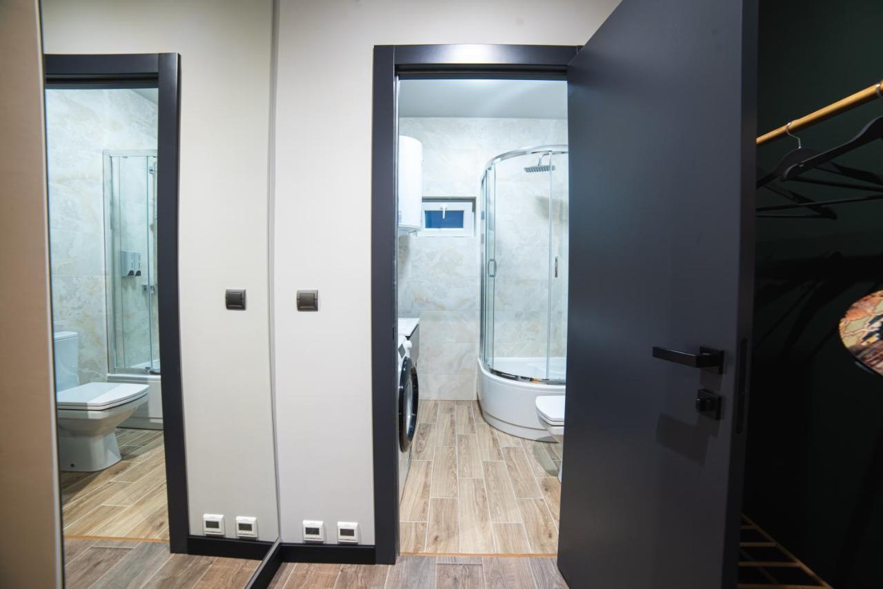 אוזהורוד Luxury Apartments Petofi מראה חיצוני תמונה