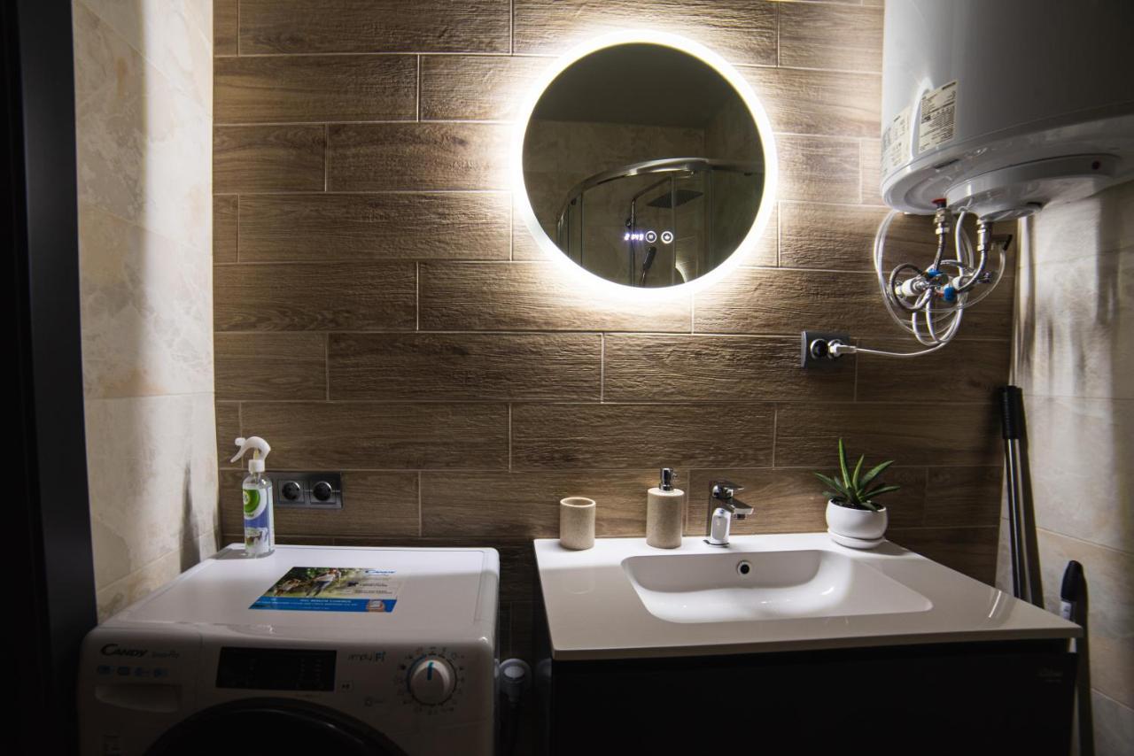 אוזהורוד Luxury Apartments Petofi מראה חיצוני תמונה